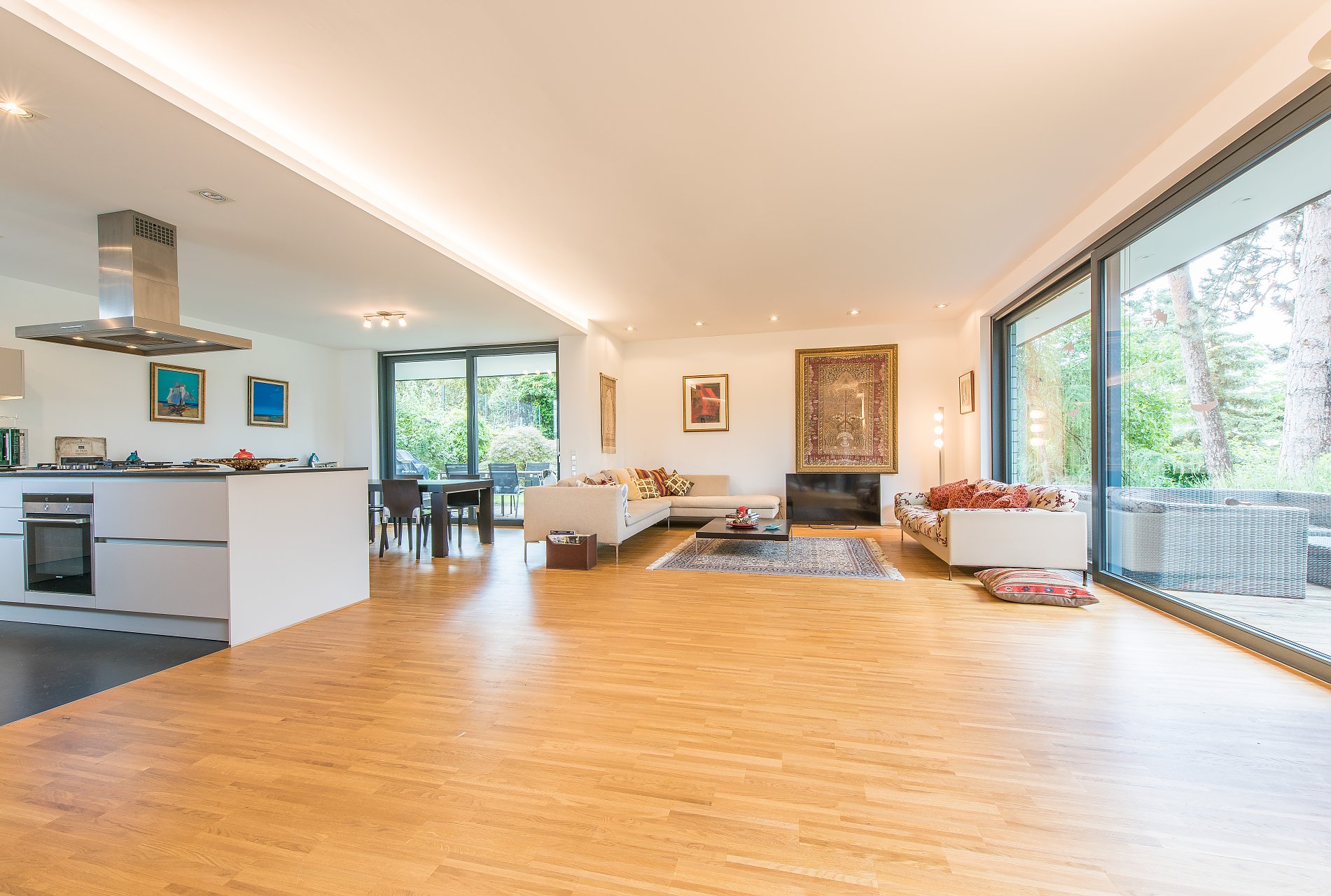 Bickenbach Modernes, transparentes Architektenhaus in sehr guter, sehr ruhiger Lage - Oliver Reifferscheid - Immobilienmakler Darmstadt
