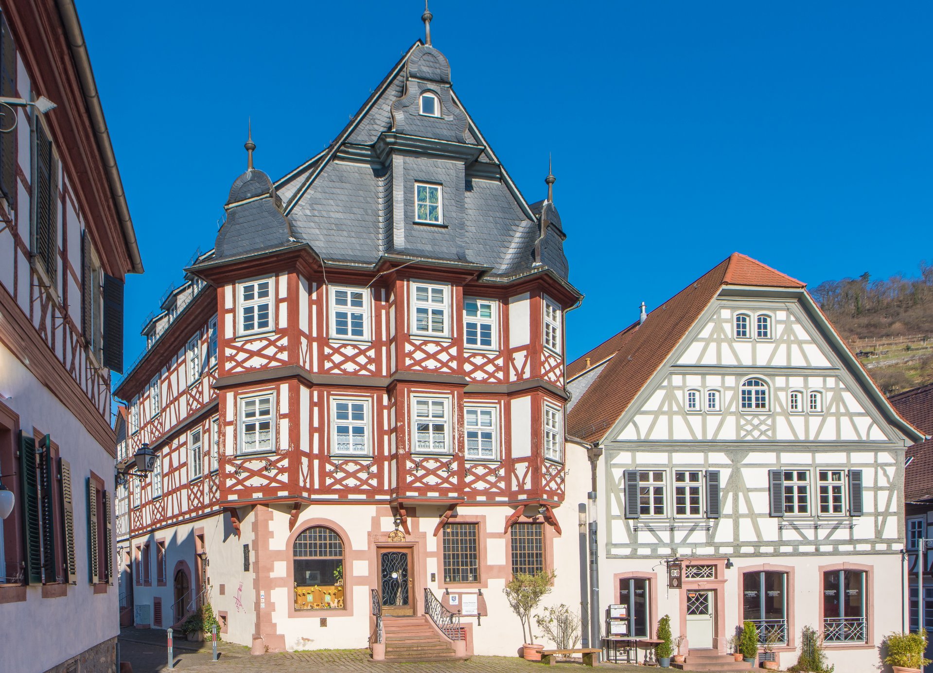 Heppenheim - Repräsentative Immobilie in bester Gewerbelage 