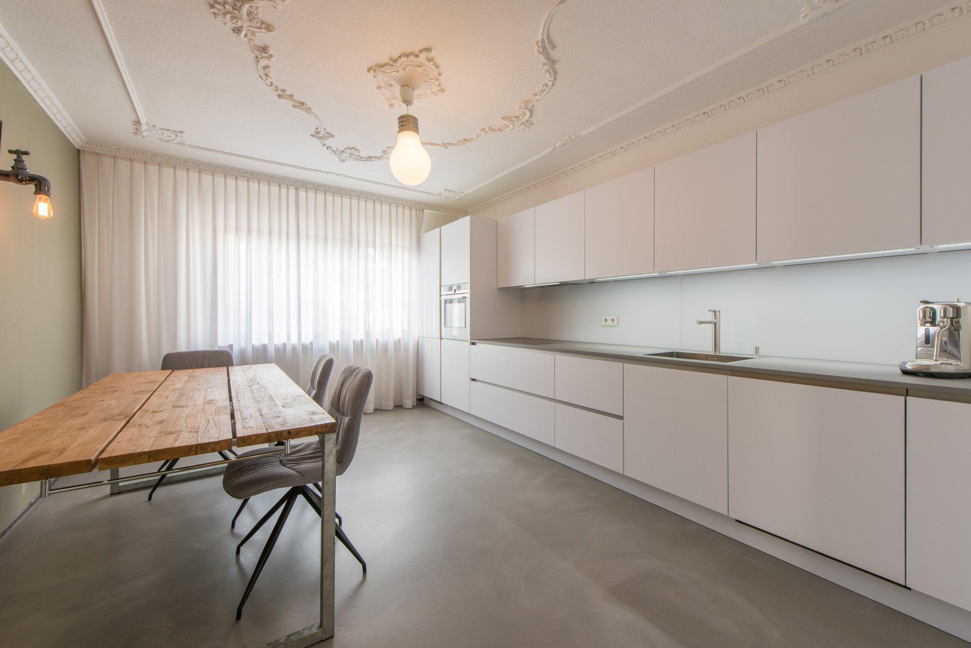 Brühl - Umfangreich sanierte Designwohnung im EG mit großem, eigenem Garten